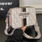Bolso pequeño cuadrado de mujer, de estilo informal y con bandolera